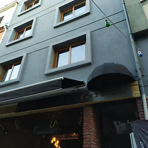 Hotel The Wolf, Istanboel